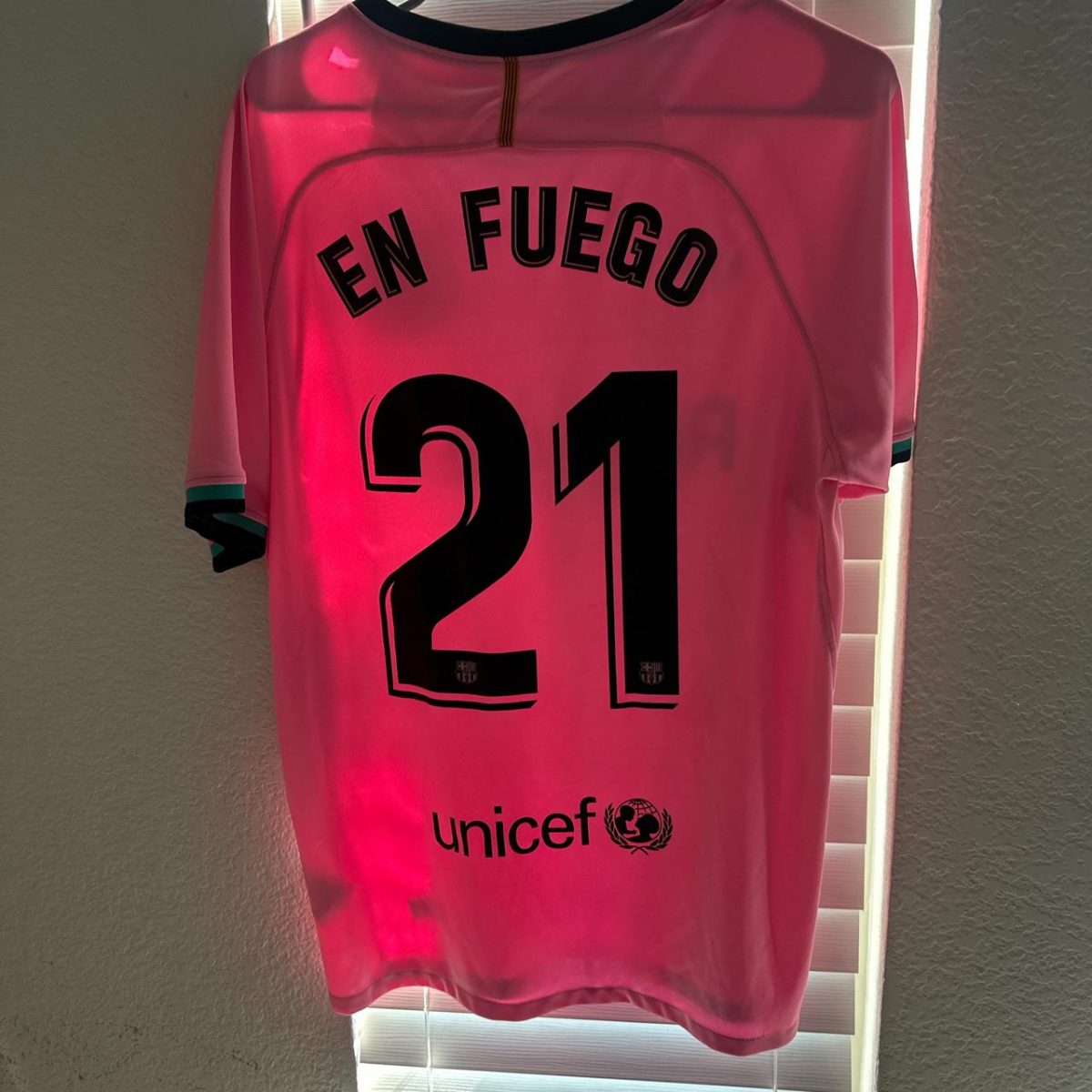 Nike Barcelona pink away shirt - Image 2