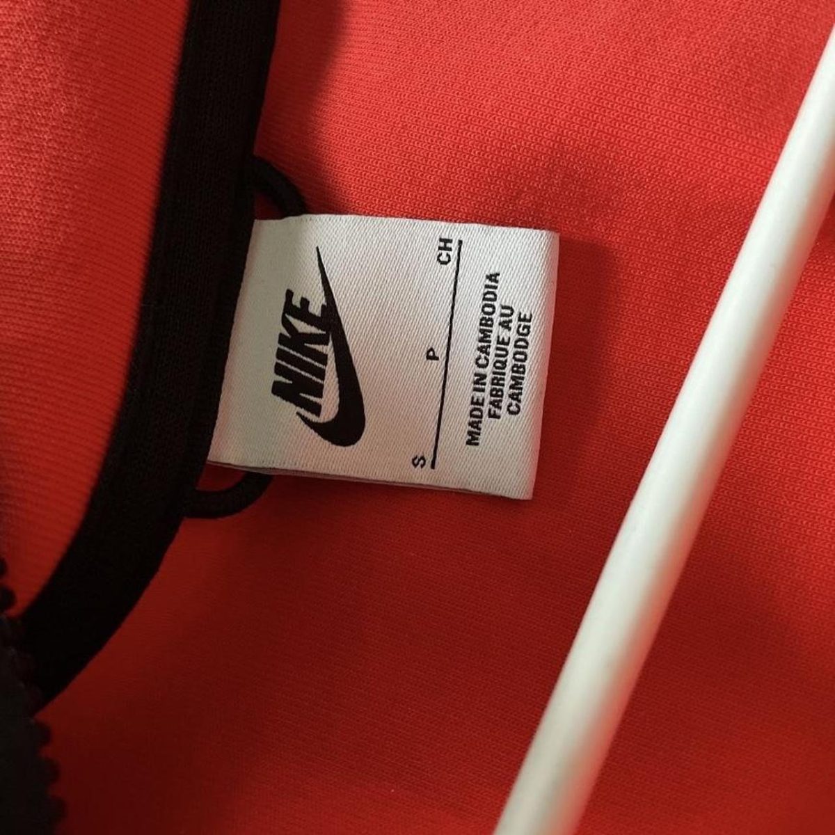 Black and Red NIKE Tech - Image 3