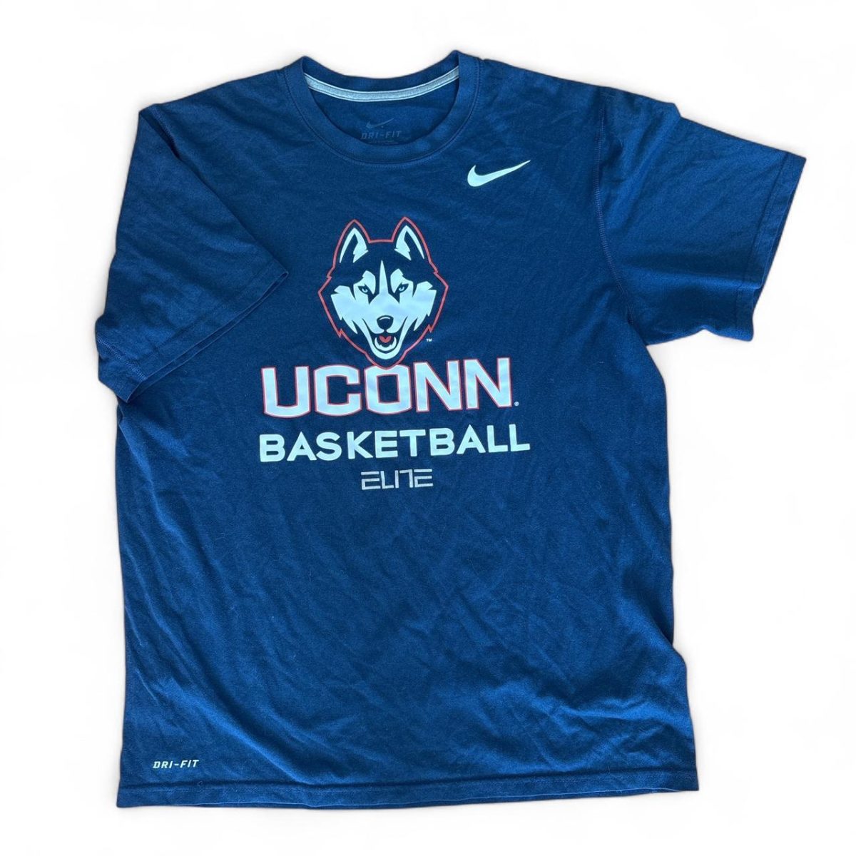 Navy UCONN basketball t-shirt - Image 1
