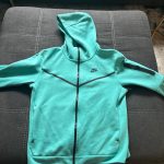 Teal Green Nike tech