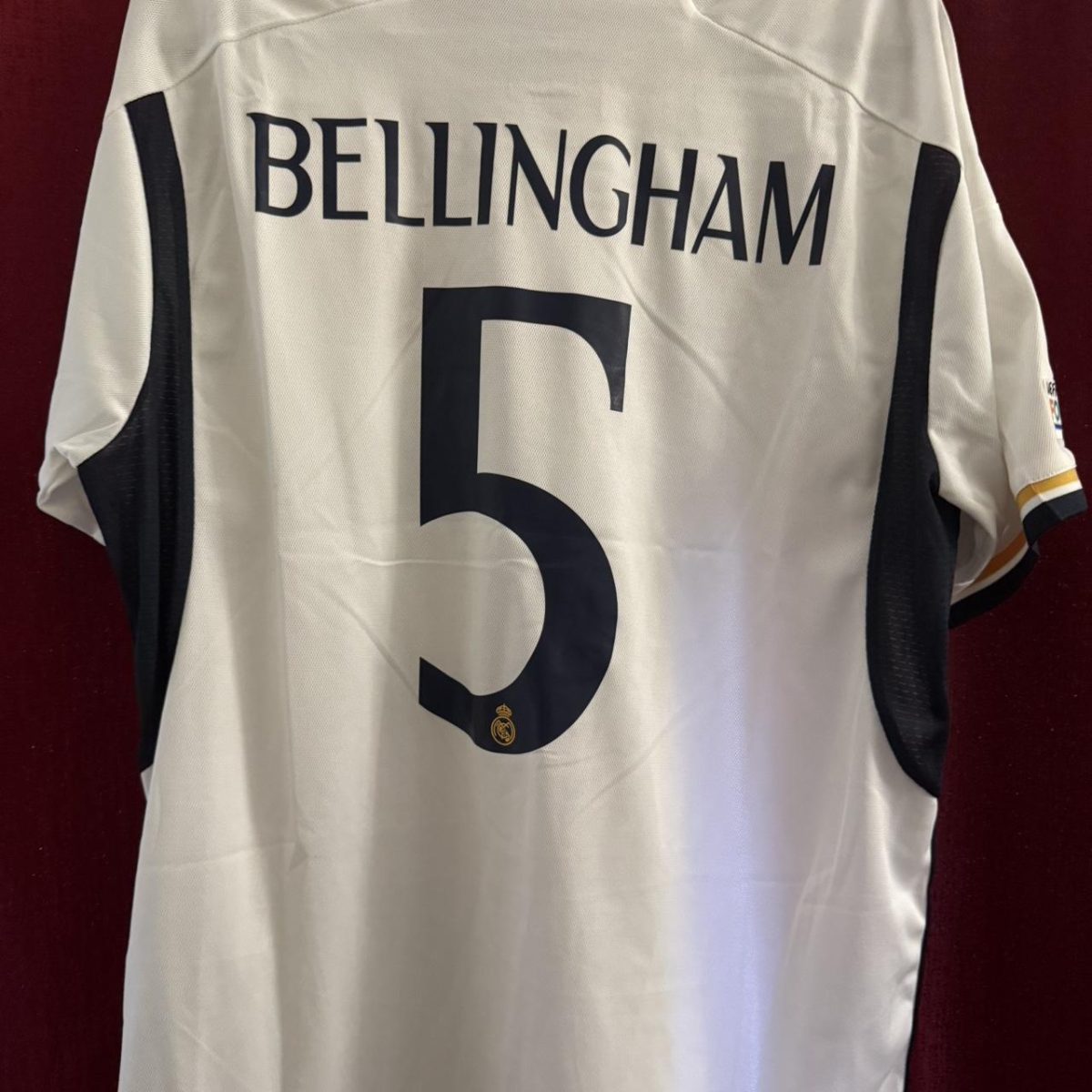Bellingham 5 Real Madrid 2022/23 Jersey - Image 1