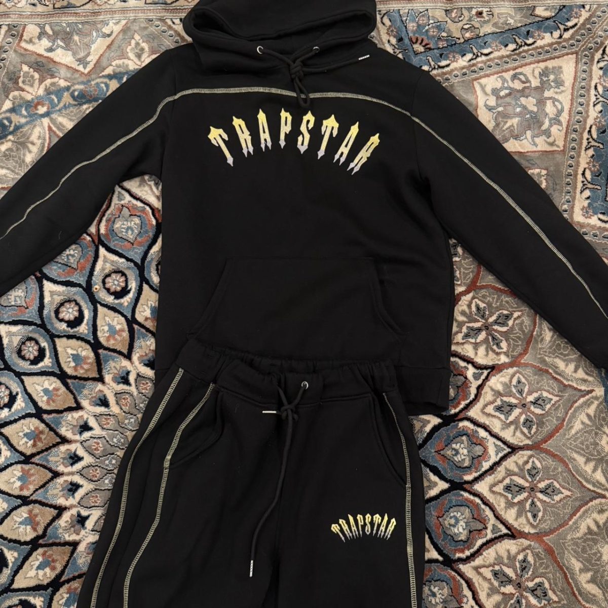 Trapstar men tracksuit - Image 1