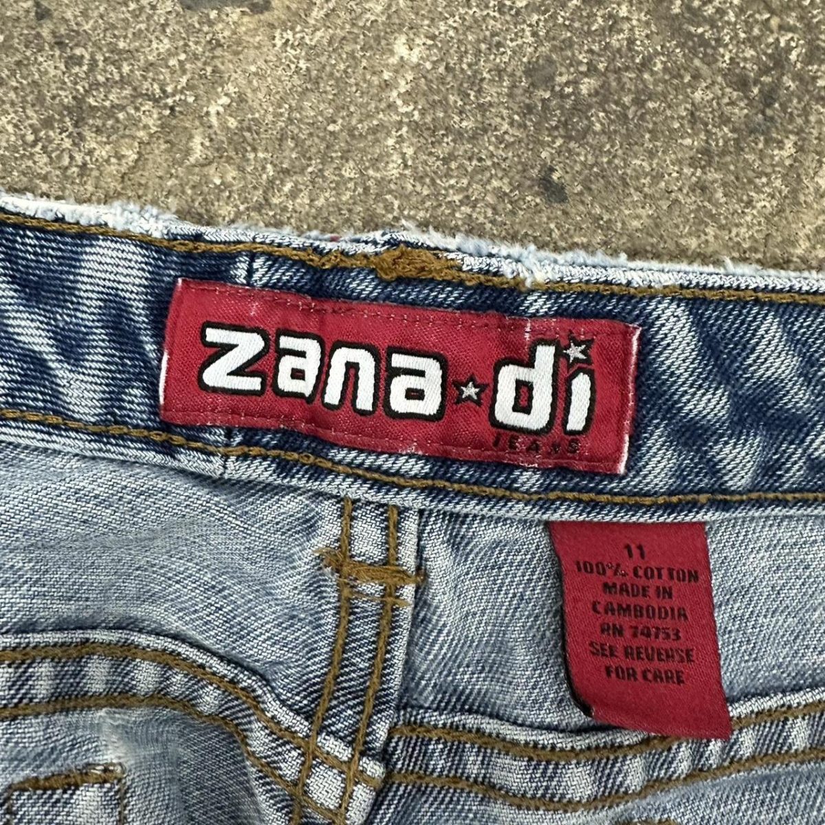 Women's Blue Jeans - Image 2