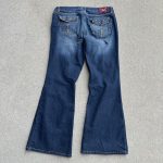 YMI Jeans Women's Blue and Navy Jeans - Image 3