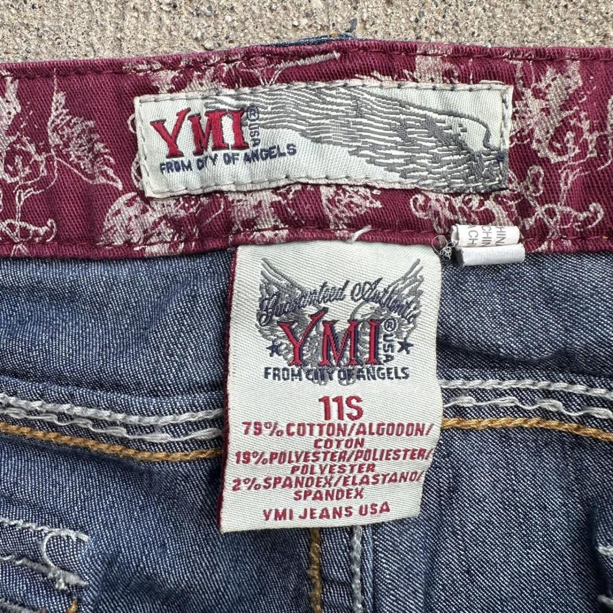 YMI Jeans Women's Blue and Navy Jeans - Image 4